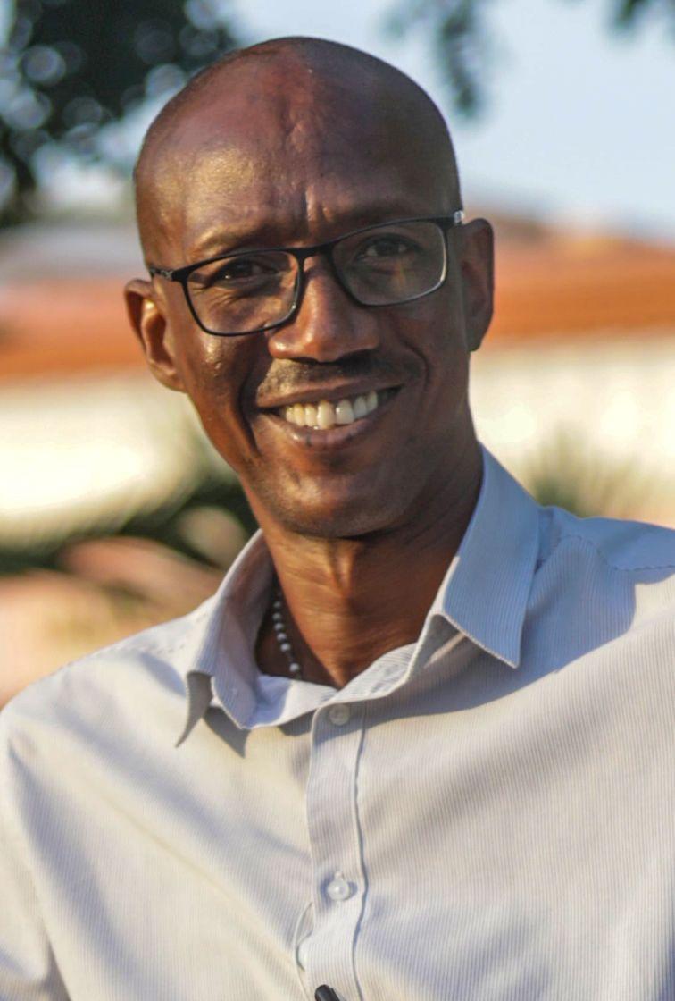Oldemiro Moreira