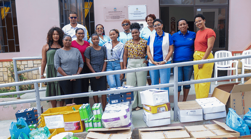 Boa Vista: Colaboradoras da AEB fazem doação ao Centro de Dia de Idosos de Sal Rei