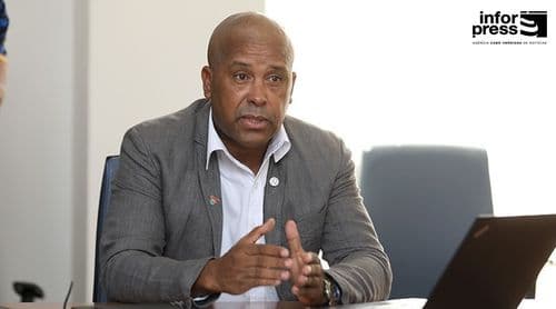 Dia do Professor: Siprofis defende valorização contínua e cumprimento do PCFR para monitoras