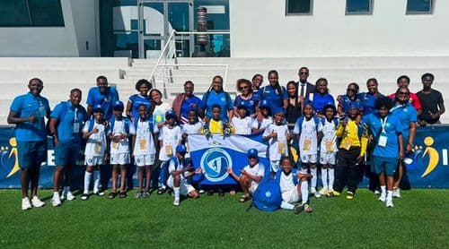 Futebol: Academia Bola Pra Frente estreia-se na  IberCup Estoril 2026 a vencer Os Unidos por 5-4