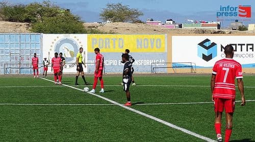 Futebol/Campeonato CV: Académica do Porto Novo vence Atlético (1-0) no arranque da competição
