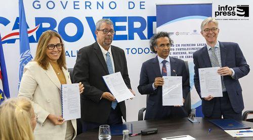 Governo e UNICEF assinam acordo de 75 mil contos para reforçar saúde materna e infantil com apoio da Índia