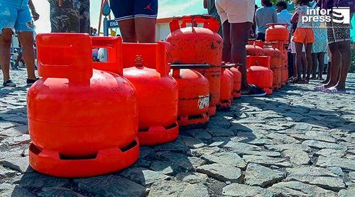 São Nicolau: Bombeiros do Tarrafal alertam sobre risco de armazenamento de garrafas de gás em casa