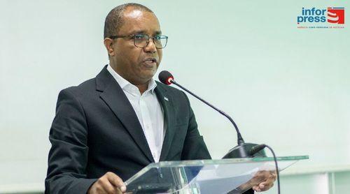 Governo investe 2,7 milhões de contos em infraestruturação escolar em cinco anos – Amadeu Cruz