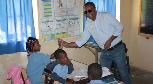 Porto Novo: Ministro da Educação satisfeito com os encontros com as comunidades escolares
