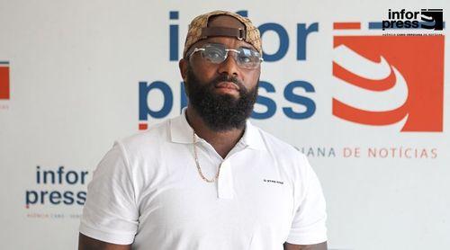 Campeão cabo-verdiano de Krava Magá ambiciona títulos mundiais após consagração em França (c/áudio)