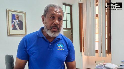 São Vicente/Chuvas: “As pessoas estão com pressa, mas a câmara municipal não” – Augusto Neves