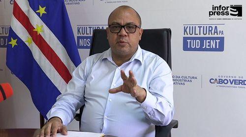 Ministro enaltece investimentos e pede formalização para fortalecer batuque em Cabo Verde (c/vídeo)