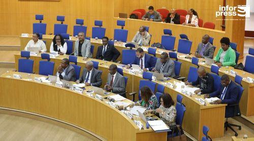 Parlamento: PAICV considera que saúde em Cabo Verde “está à deriva”