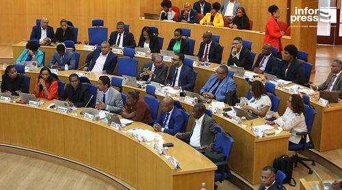 Parlamento: PAICV acusa Governo de fugir ao balanço e falhar promessas no fim da legislatura