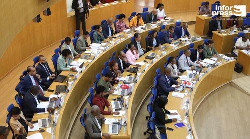 Parlamento: Cabo Verde avança com políticas sólidas na agricultura e ambiente - MpD