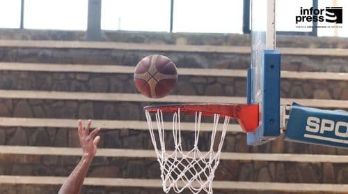 Basquetebol: Selecção sub-16 masculina estreia-se em provas oficiais da FIBA no Senegal (c/áudio)