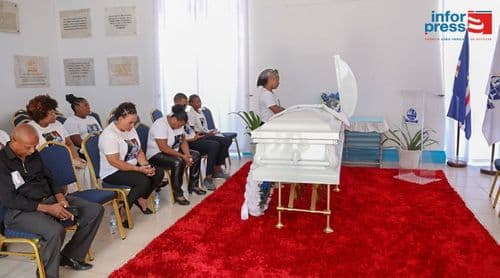 Óbito: Cabo Verde presta homenagem ao artista Bino Branco antes do último adeus