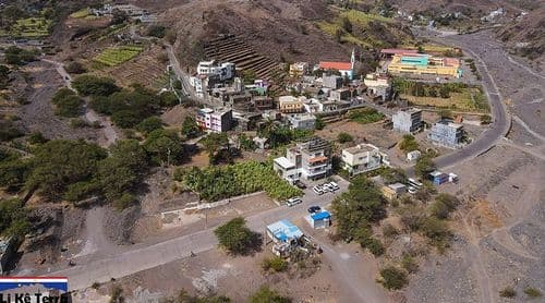 Santo Antão: Câmara da Ribeira Grande entrega polivalente de Figueiral requalificado