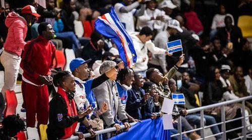 Afrobasket’2025: Cabo Verde e Costa do Marfim disputam hoje liderança do Grupo A
