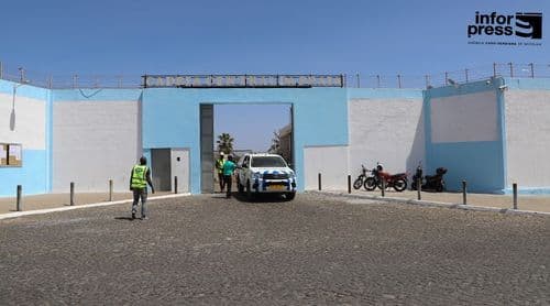 Capturados reclusos que fugiram da Cadeia Central da Praia 