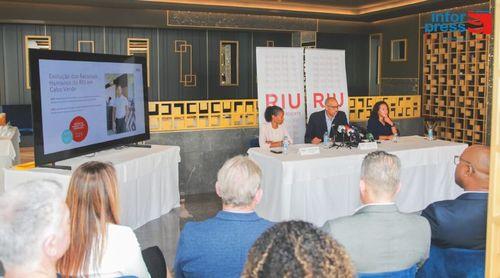 Sal: Cadeia hoteleira RIU recebeu 388.669 hóspedes em 2024 e gerou receitas de 26,6 mil milhões de escudos 