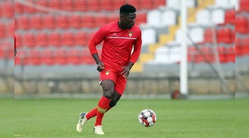   Futebol:  Carlos Ponck inscrito no Aves SAD (Portugal)  com identidade e idade corrigidas