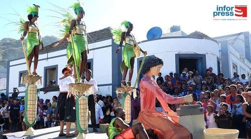 Brava/Carnaval: Riba D’Ora é primeiro grupo oficial a desfilar na terça-feira