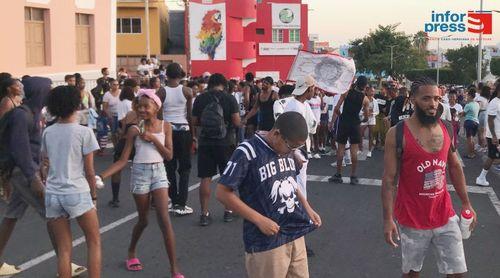 Carnaval2026/São Filipe: Grupos inscritos para desfile oficial animam ruas da cidade