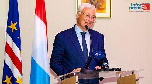 Presidente do Parlamento do Luxemburgo apela à união para reforçar a democracia e servir a população