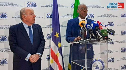 Ministro brasileiro destaca excelência da cooperação educativa com Cabo Verde