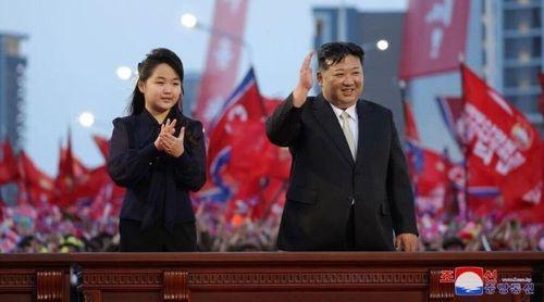 Kim Jong-un prepara-se para nomear filha como herdeira – Seul