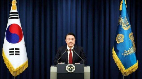 Ministério da Justiça proíbe Presidente de sair da Coreia do Sul