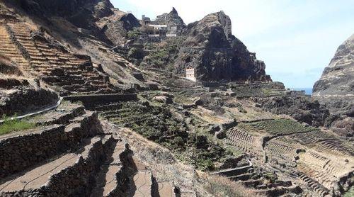 Ribeira Grande: Associação insiste na construção de um teleférico em Corvo para escoar produtos 