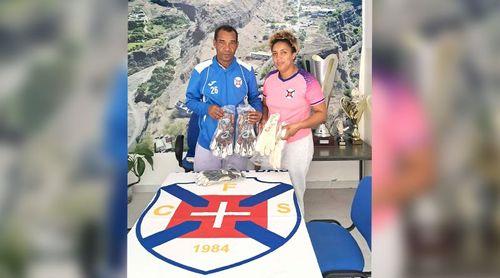 Futebol/Santo Antão Sul: Vozinha oferece alguns pares de luva aos Sanjoanenses