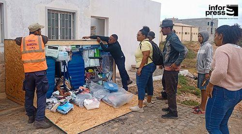 Ilha do Sal: Associação União Salense nos EUA reforça apoio social à Casa dos Avós com donativos diversos