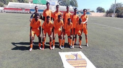 Futebol/Santiago Sul: Epif e Bola pa Frente são as equipas finalistas do campeonato sub-17