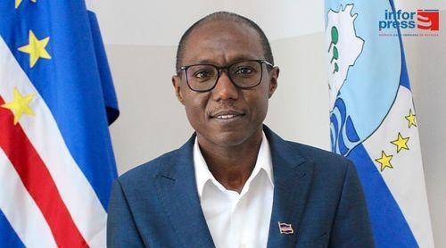 Maio: Presidente da câmara destaca realizações apesar de dívidas e constrangimentos financeiros