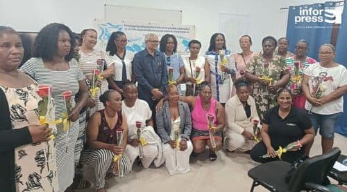 Ilha do Sal: PR defende maior dignidade e melhores condições de trabalho para as peixeiras da ilha 
