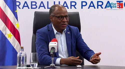 Le Premier ministre considère le transport comme un processus "difficile et turbulent", mais promet des "améliorations significatives" d'ici la fin de l'année
