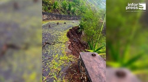 Santa Catarina do Fogo: Desabamento de terra condiciona parcialmente estrada de Espigão