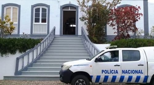 Brava: Cidadão acusa Polícia Nacional de alegado abuso de autoridade, mas comandante refuta acusações