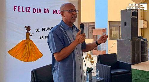 São Miguel: Ministro sublinha “avanços significativos” na valorização da mulher desde a independência 