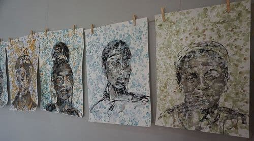 Praia: Exposição “Atlântico Negro” celebra resiliência e identidade das mulheres cabo-verdianas