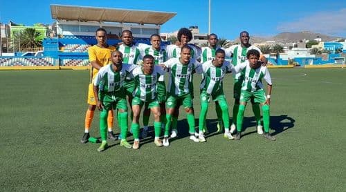 Futebol: Falcões do Norte (2.ª divisão) elimina Farense e é primeira finalista da Taça de São Vicente
