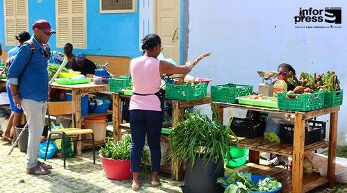 Maio: Segunda edição da feira cultural “Finka Pê” anima largo do mercado municipal