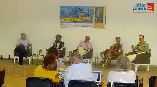 Ilha do Sal: Escritores debatem troca de experiências no segundo dia do Festival de Literatura Mundo