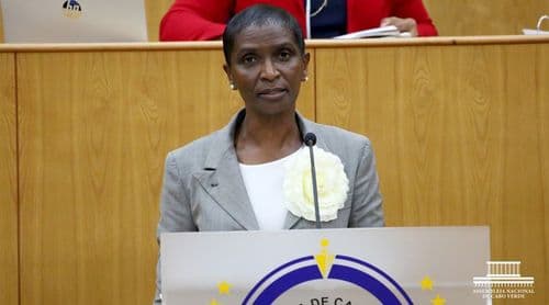 Parlamento: Ministra da Saúde garante médico para Tarrafal de Monte Trigo para prestar cuidados primários à população