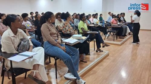 São Vicente: Especialista defende formação académica para reforçar combate à mutilação genital feminina