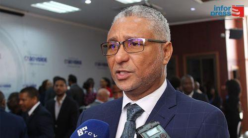 Ministro da Agricultura visita Santo Antão para avaliar andamento de projectos e encontros com agricultores