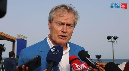 Gunter Pauli ressalta necessidade de optimização de recursos e potencialidades existentes em Cabo Verde 