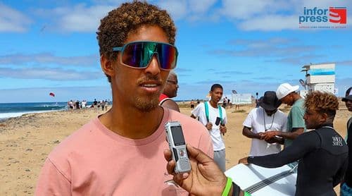 Mundial de kite surf: Cabo-verdiano representante da Suíça almeja conquistar o seu primeiro título em casa