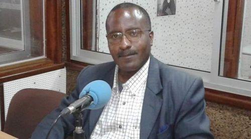 Sociólogo apela à juventude a assumir responsabilidades evitando comportamentos desviantes