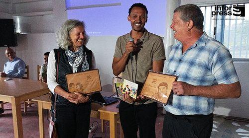 Fogo: Câmara Santa Catarina e comunidade de Chã das Caldeiras homenageiam casal austríaco