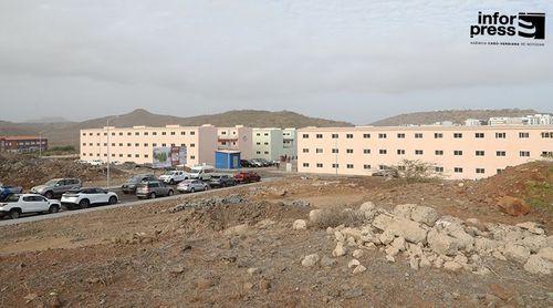 Primeiro-ministro inaugura casas sociais e reforça apoio a jovens e famílias de baixos rendimentos